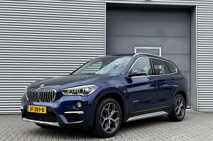 BMW X1 xDrive20i xLine I Aut. I Pano.dak I Camera I 55000 km