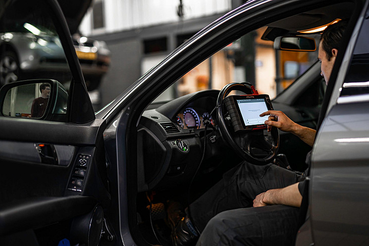 Carteam Edward Smit Auto's